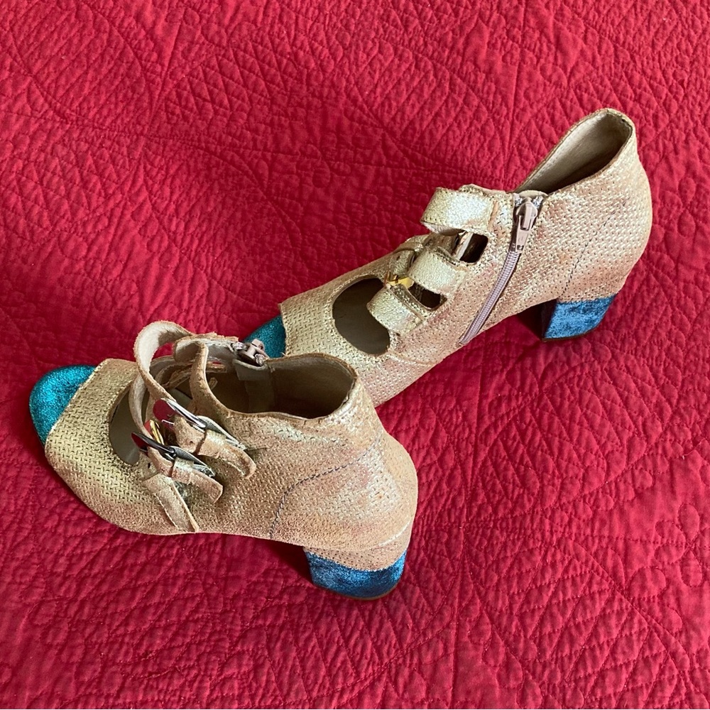 Unity In Diversity- Genuine Leather Open Toe Butt… - image 8